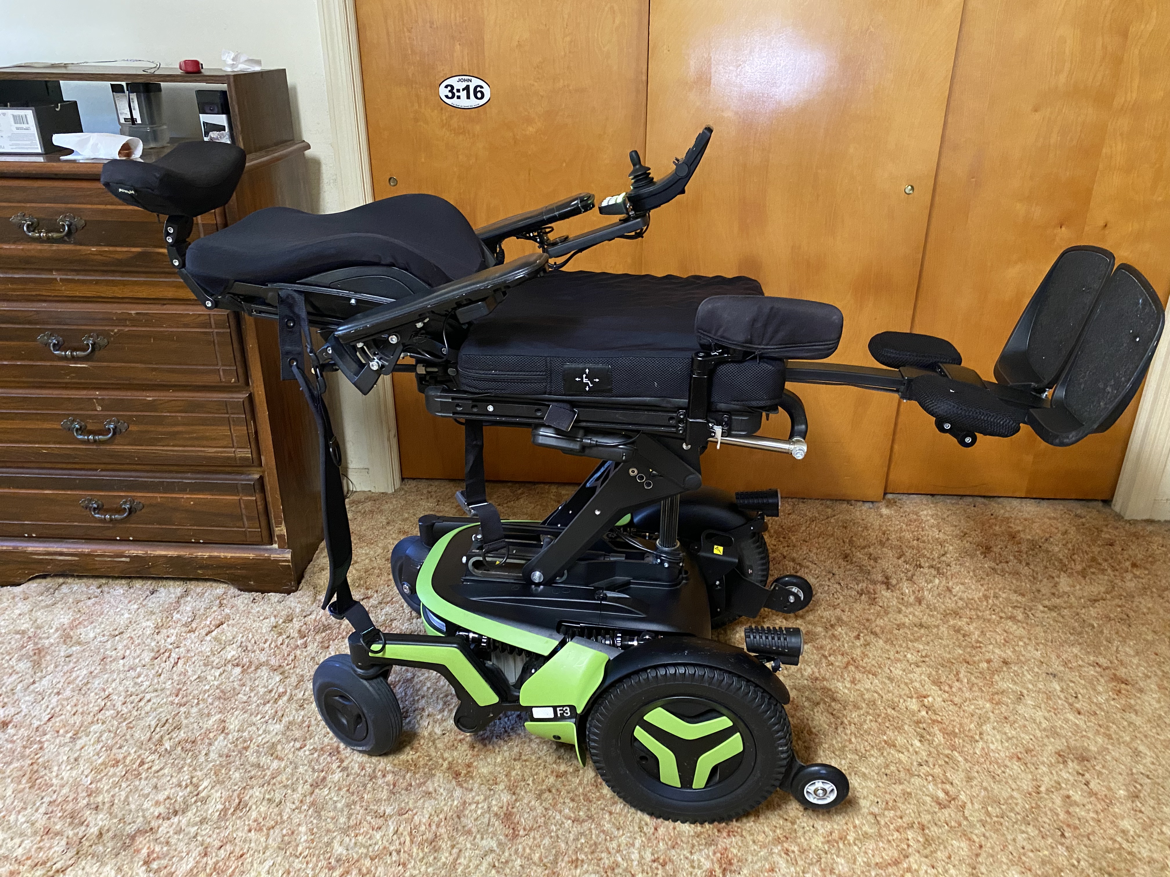 Photo 2 of Permobile F3 Corpus Power Wheelchair