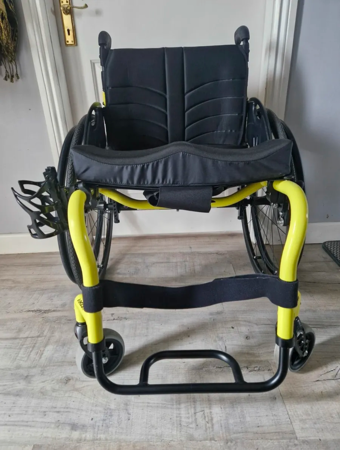 Photo 2 of Quickie Argon 2 Wheelchair