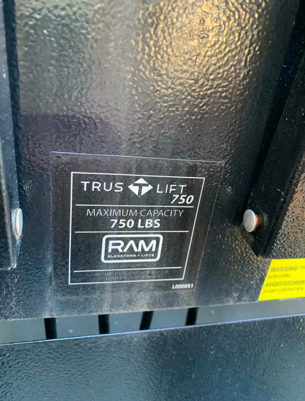 Photo 3 of Trus 750 Wheelchair Lift